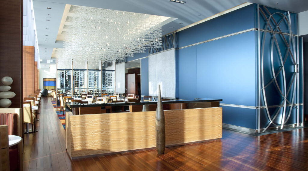 Mtl Marriott Hotel Blue Mirror Satin 1 Starphire Mirror Satin