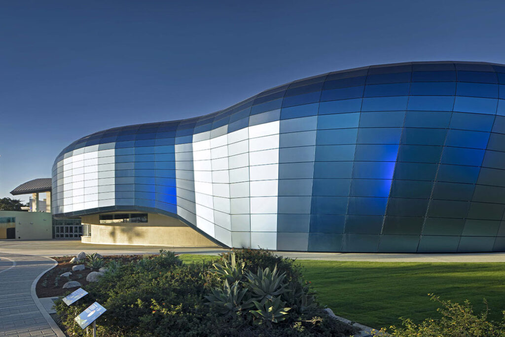 aquarium of the pacific-exterior acid etched glass